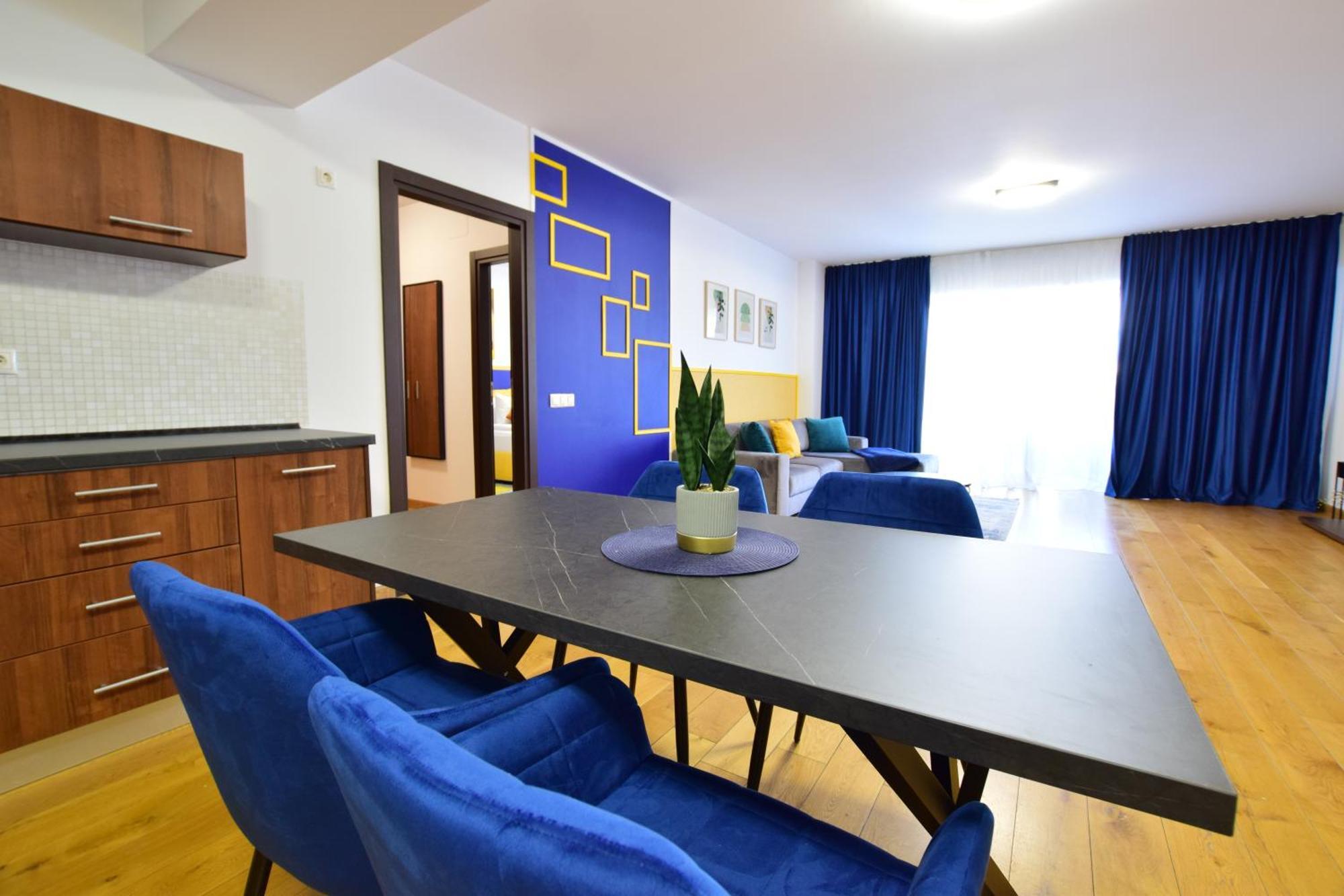 Upground Residence Apartments Bukares Bagian luar foto