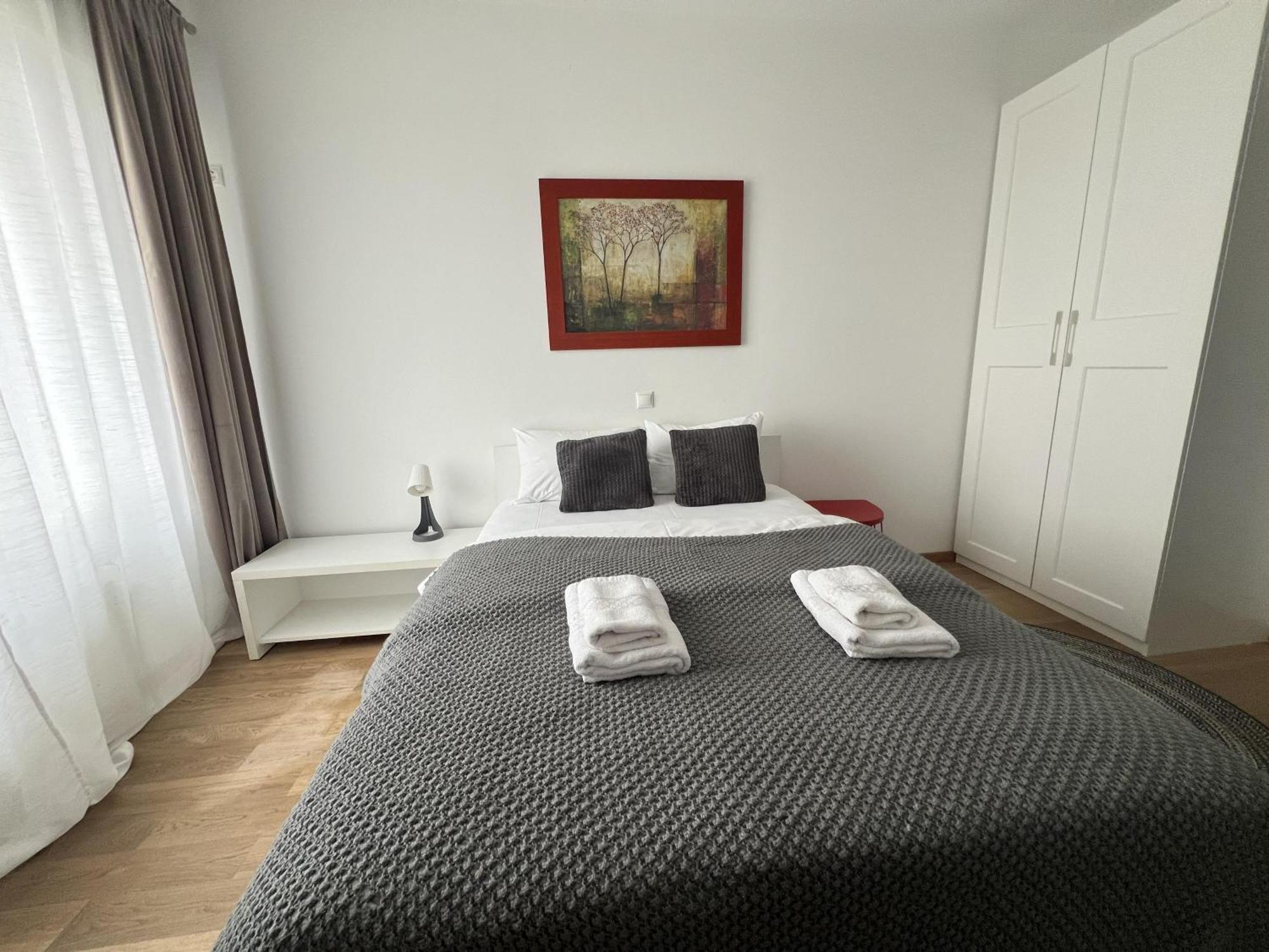 Upground Residence Apartments Bukares Bagian luar foto