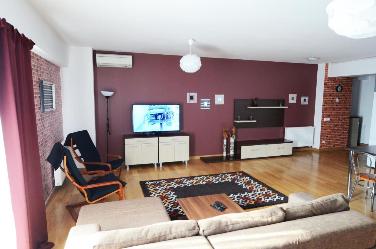 Upground Residence Apartments Bukares Bagian luar foto