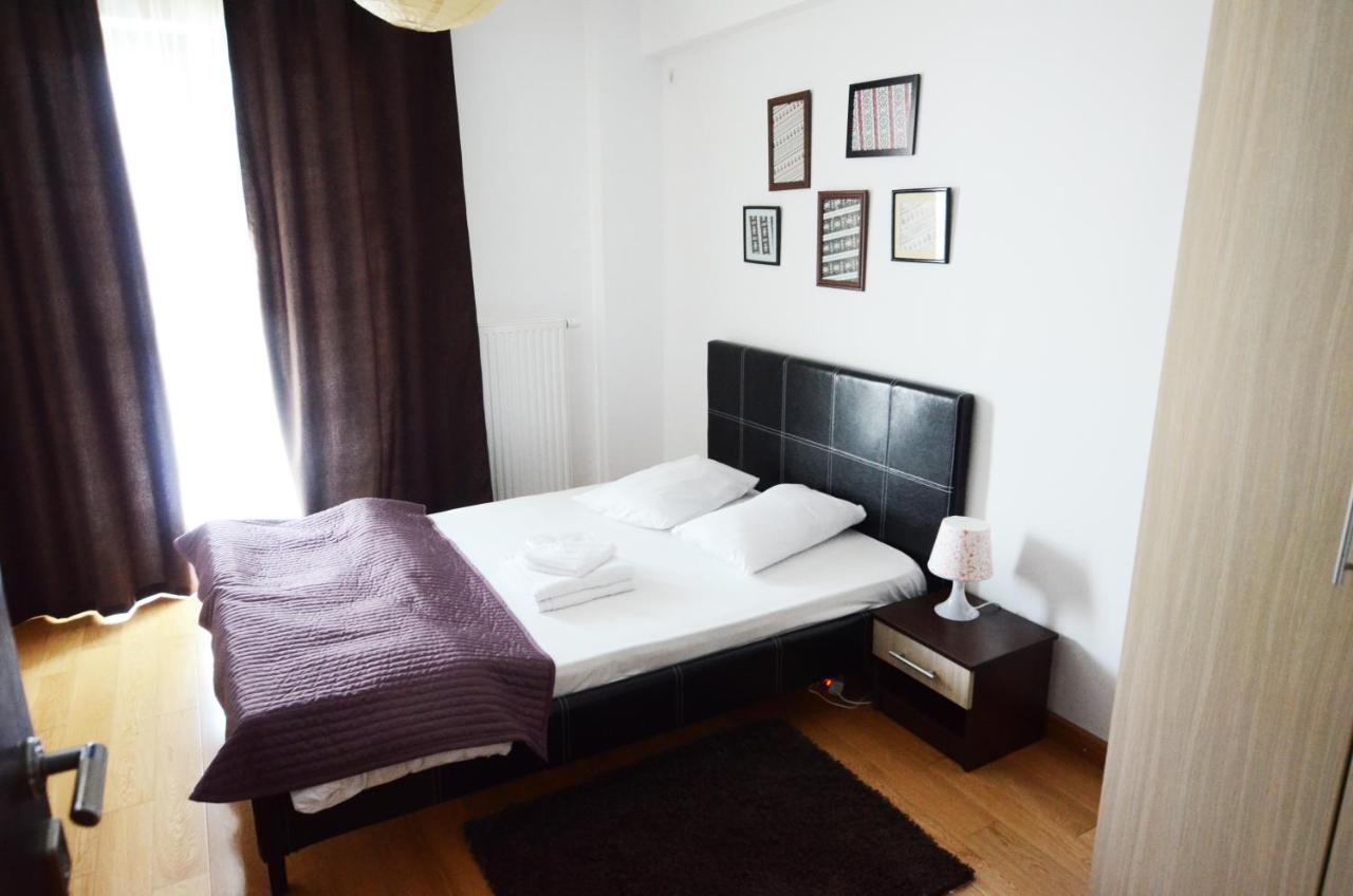 Upground Residence Apartments Bukares Bagian luar foto