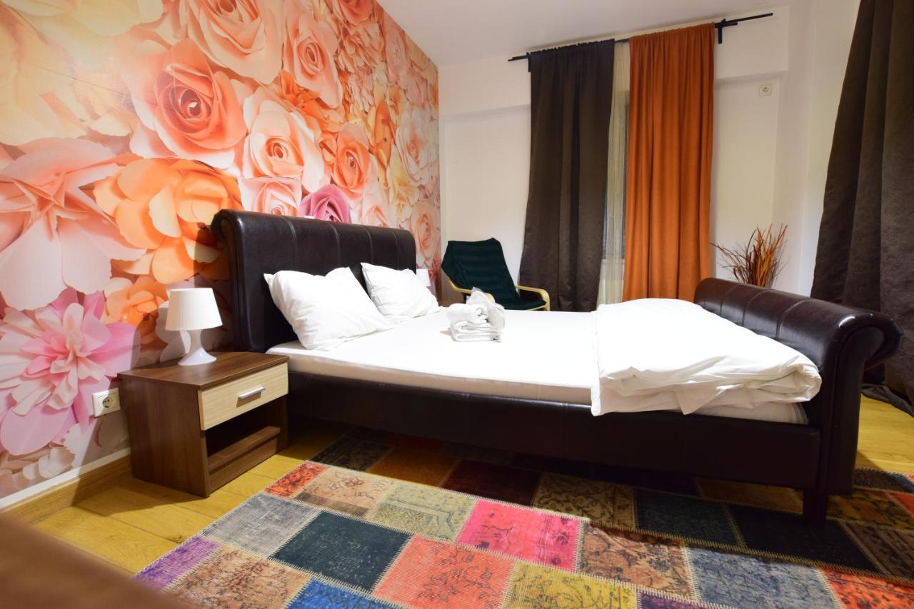 Upground Residence Apartments Bukares Bagian luar foto